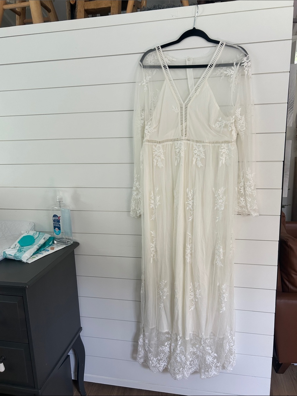 Elegant Ivory Lace Long Sleeve Maxi Dress